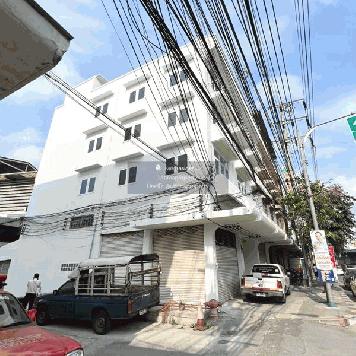 ขายด่วน! ตึกแถวห้องมุม 3 คูหา ติด ถ.พระราม 3 ใกล้ Terminal 21 (57.6 ตร.วา) พื้นที่ 1,300 ตร.ม